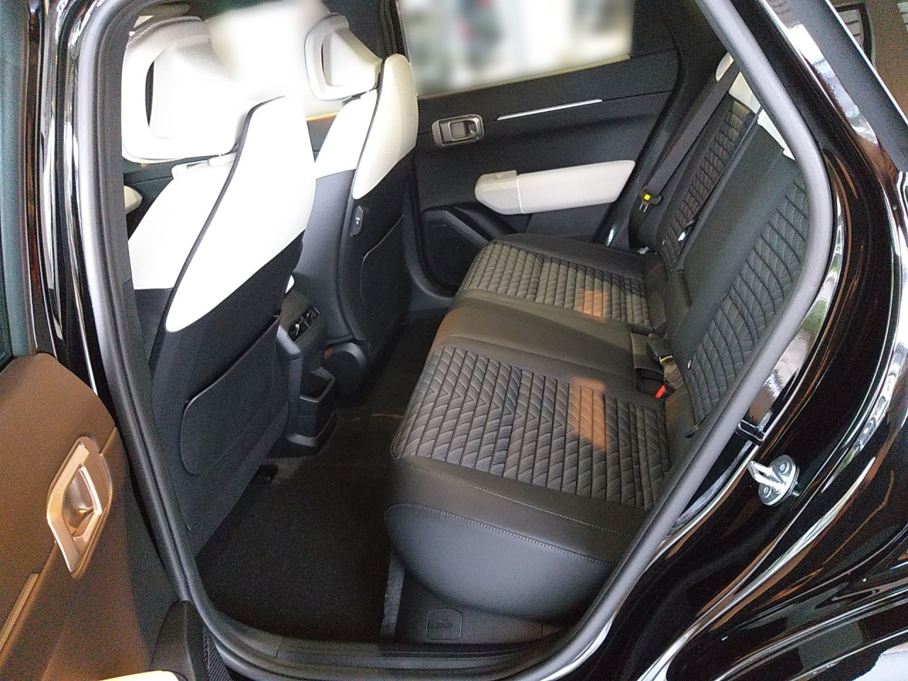 Kia EV4 Fastback – Bild 11