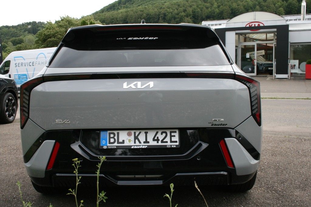 Kia EV4