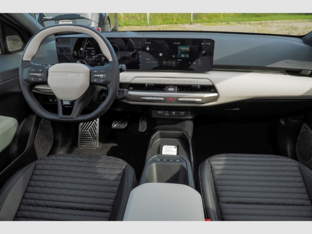 Kia EV4 – Bild 11