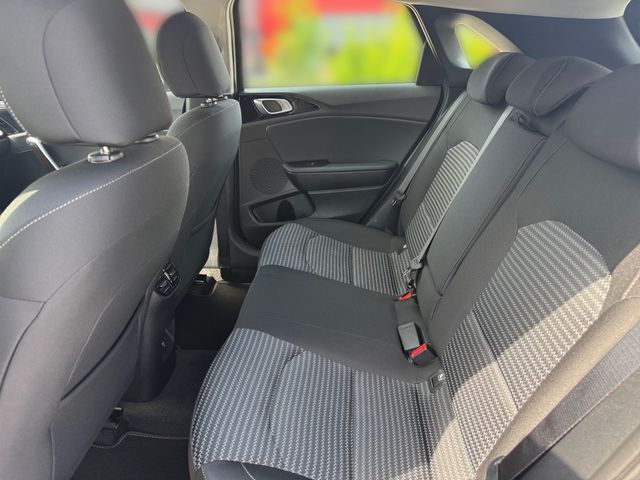 Kia cee'd – Bild 11