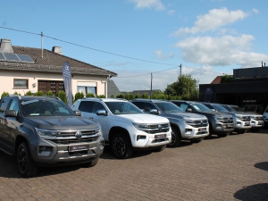 VW Amarok 3.0 TDI Aventura Standheizung / 5 Jahre