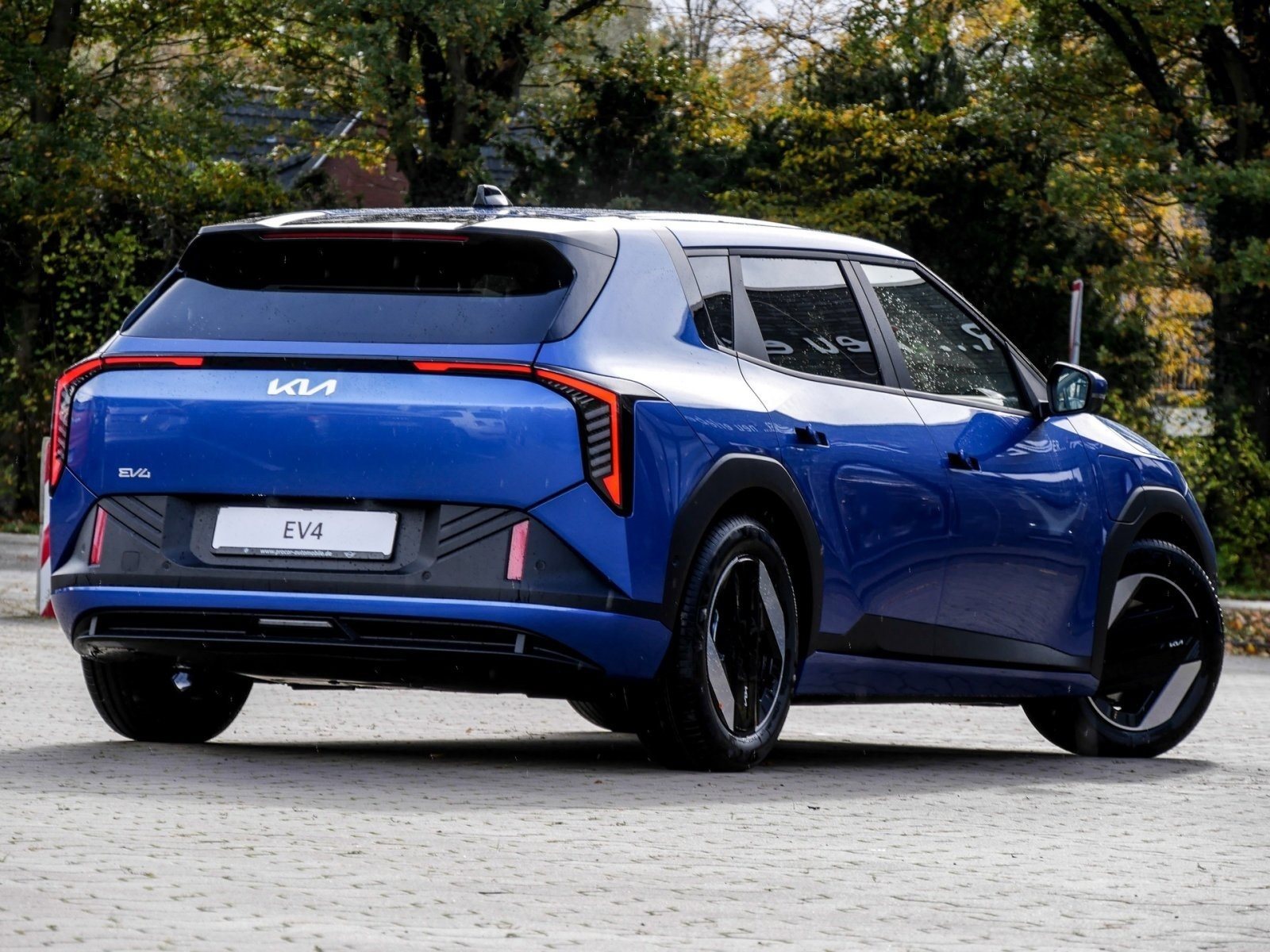 Kia EV4