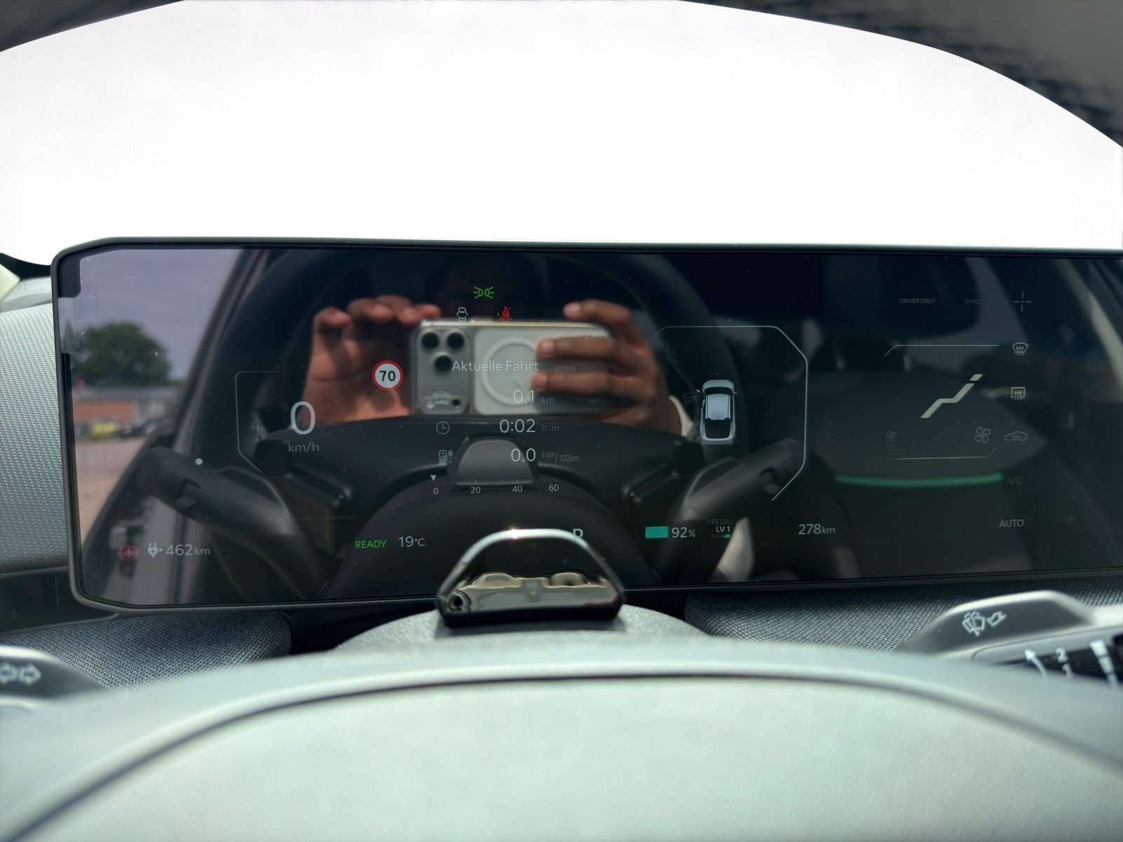 Kia EV4 Fastback – Bild 11