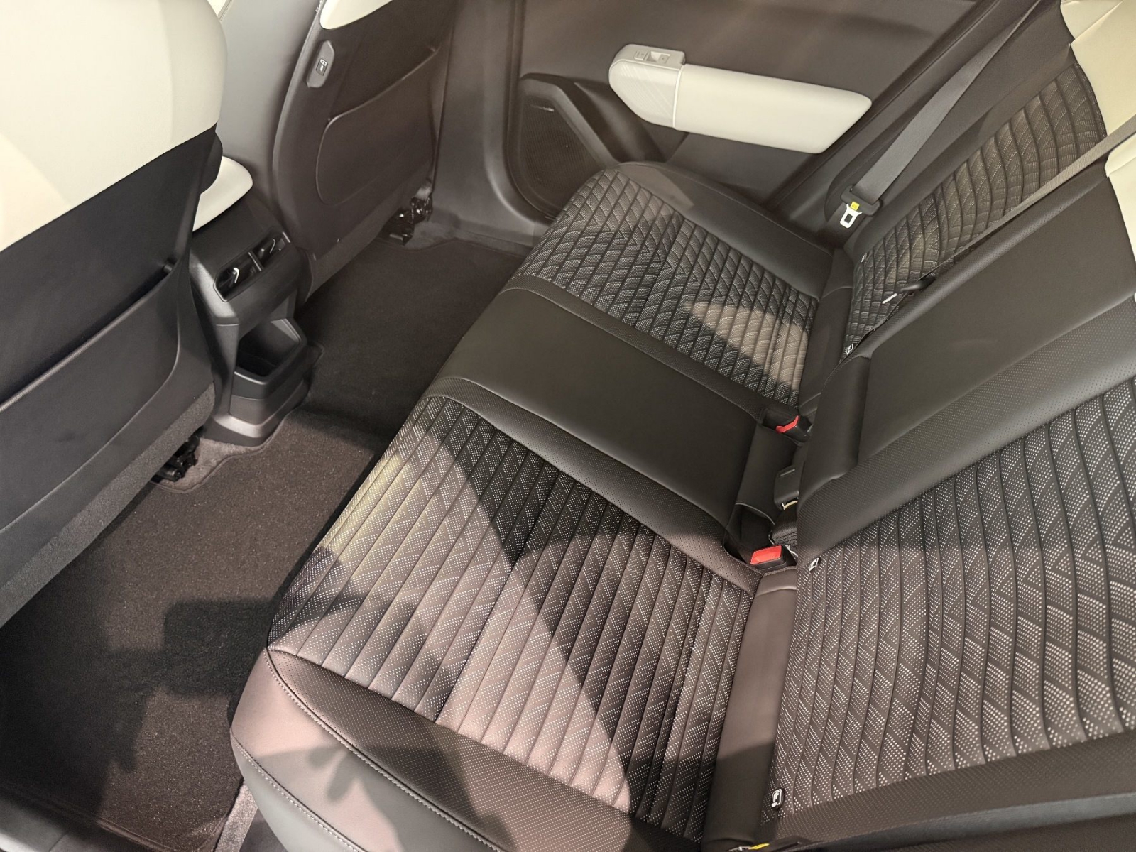 Kia EV4 Fastback – Bild 6