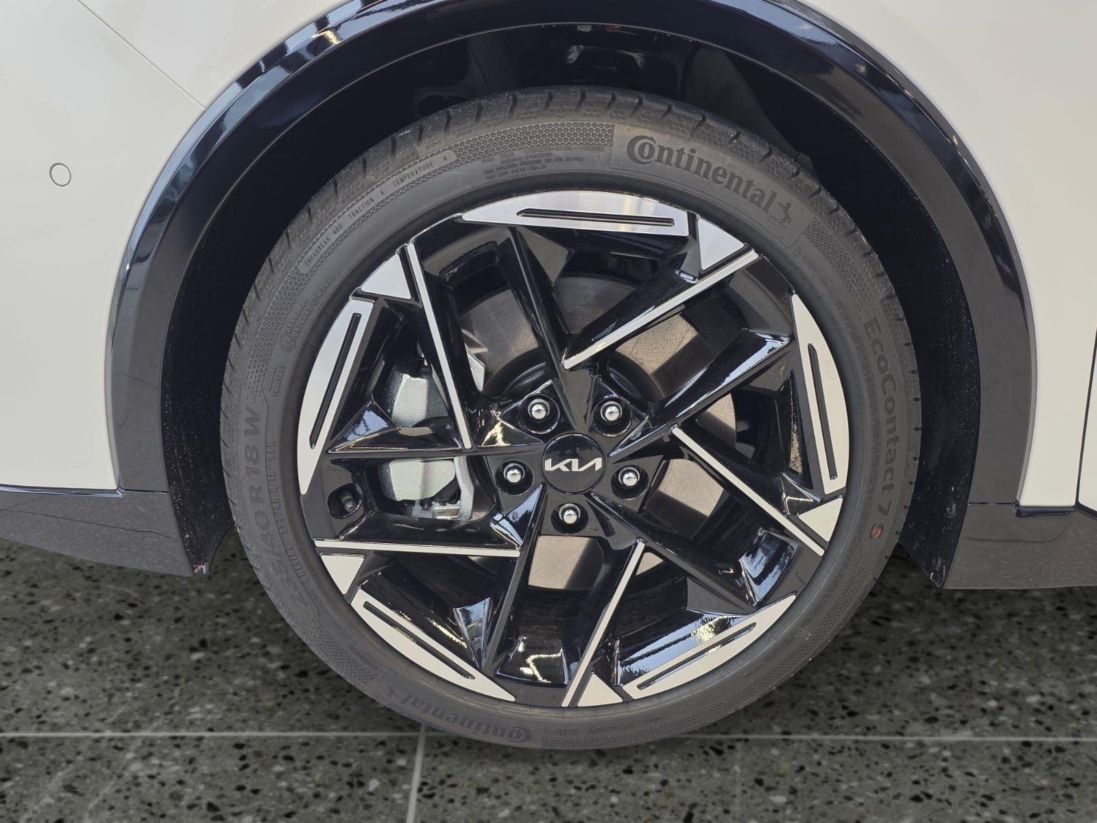 Kia K4 – Bild 7