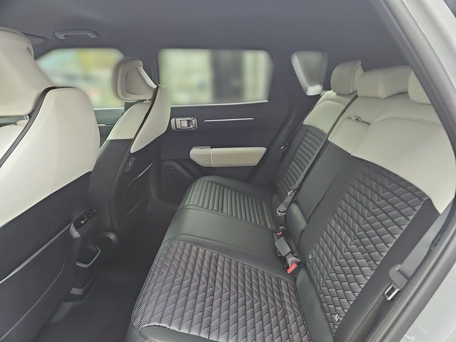 Kia EV4 – Bild 8
