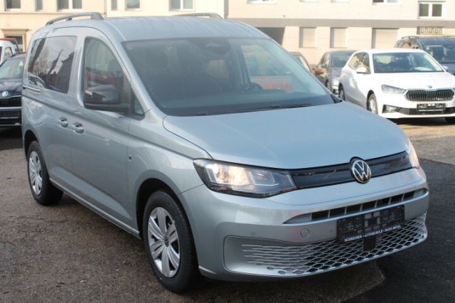 VW Caddy 5-Sitz 2,0 TDi Klima PDC Kamera SOFORT !!!