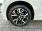 VW Touran Highl 2,0 TDI SCR Navi LED ACC Kamera TWA SHA AHK Alu17 E6