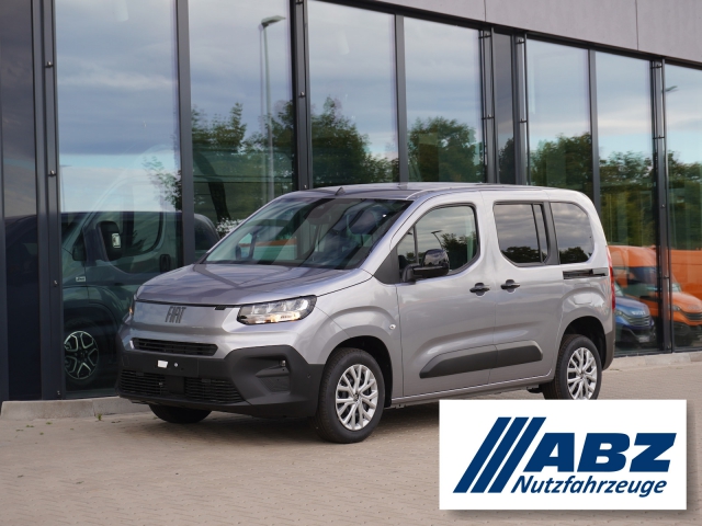 Fiat Doblo Kombi 1.5 100 / 10-Zoll Navi 