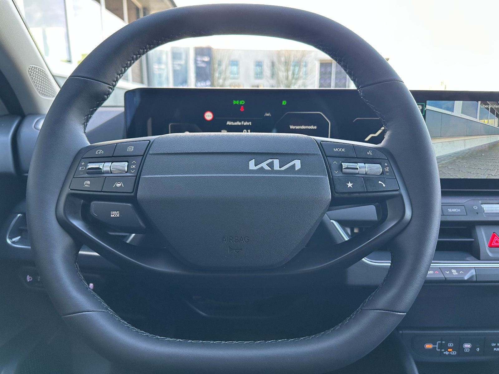 Kia K4 – Bild 13