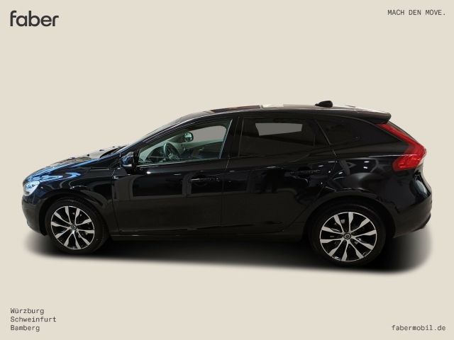 Volvo V40 D2 Linje Svart