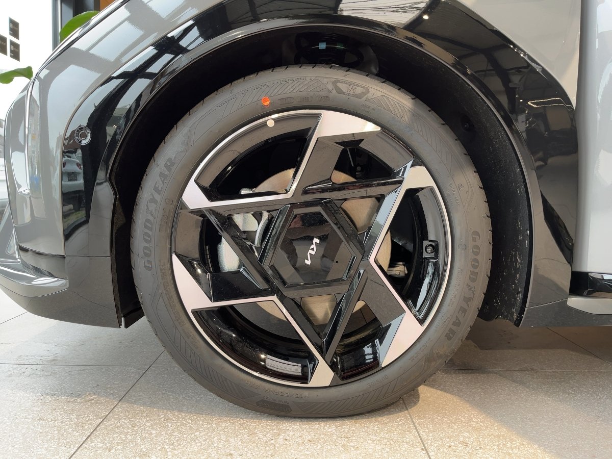 Kia EV4 Fastback – Bild 12