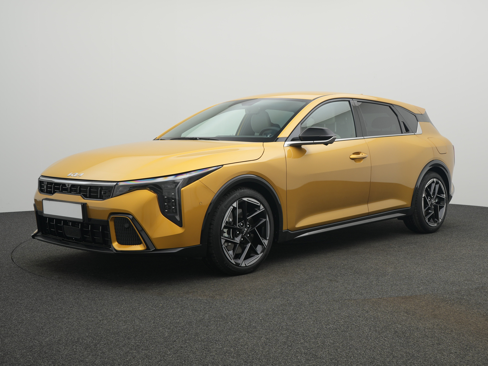 Kia K4