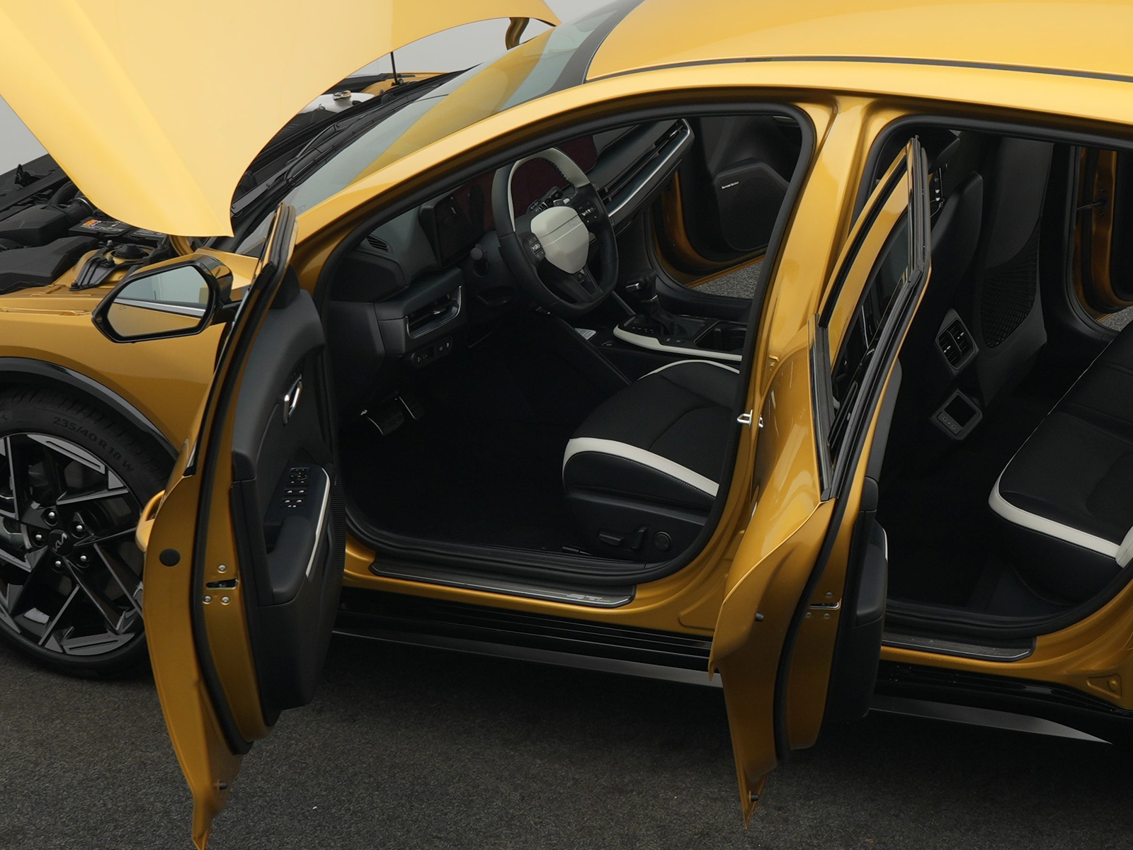 Kia K4 – Bild 14