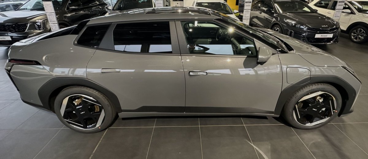 Kia EV4 Fastback