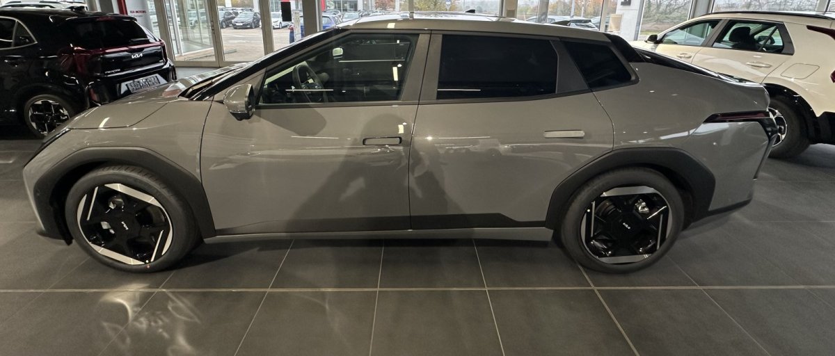 Kia EV4 Fastback – Bild 8