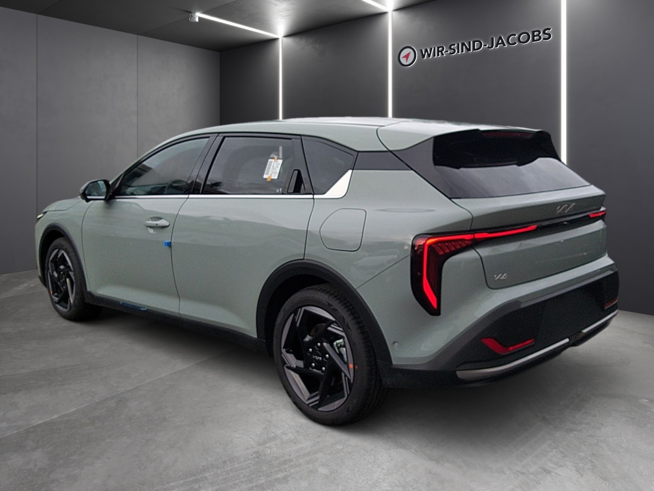Kia K4