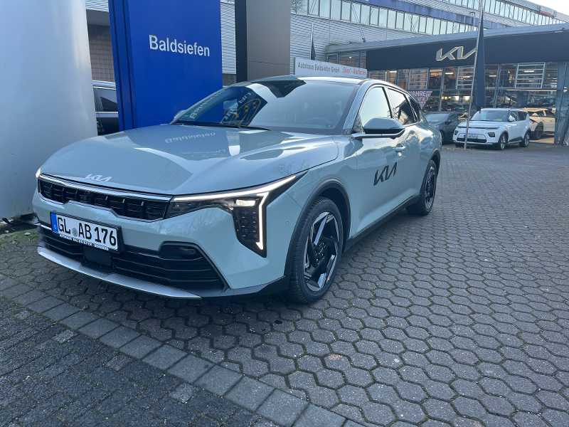 Kia K4