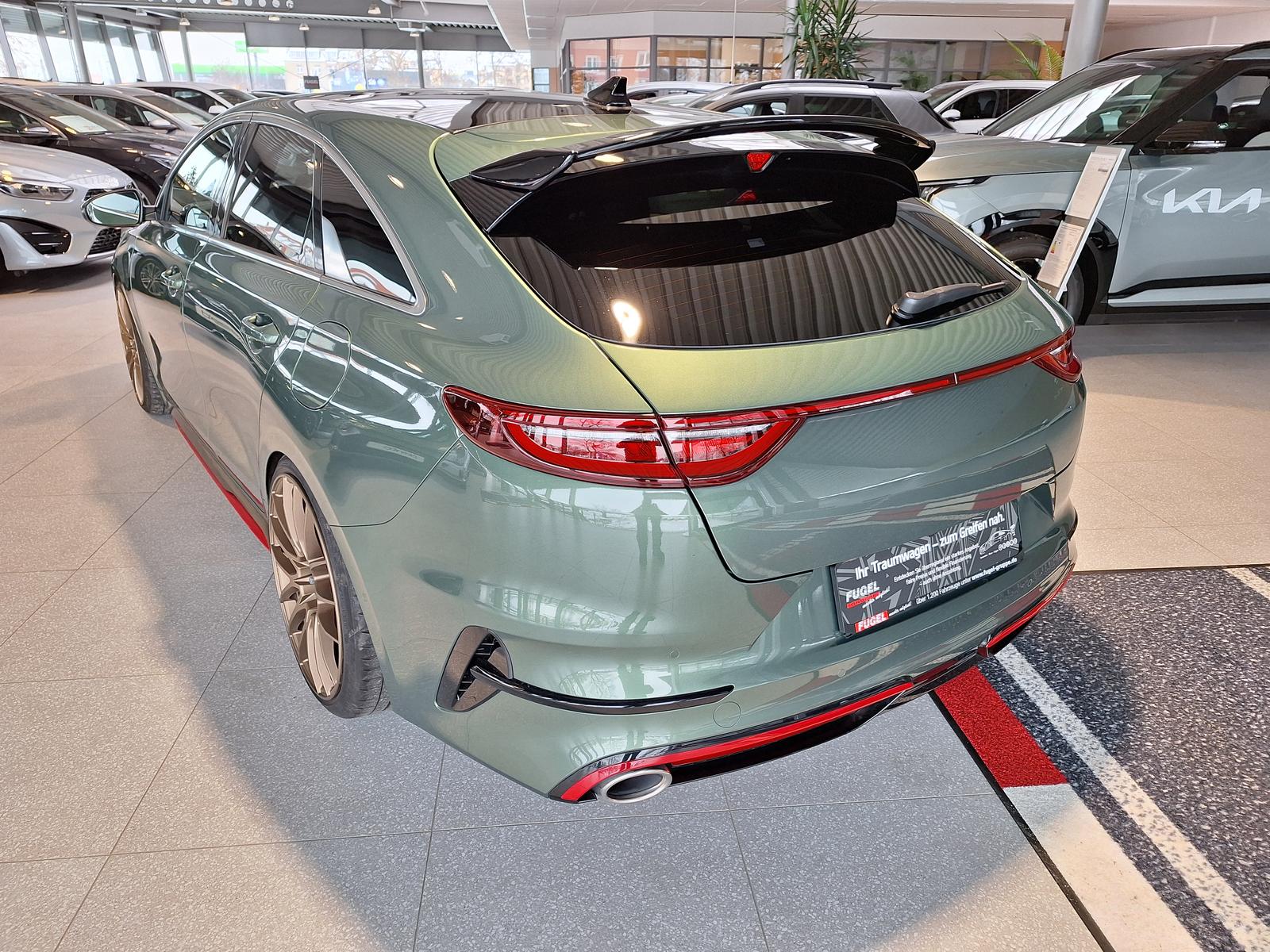 Kia ProCeed