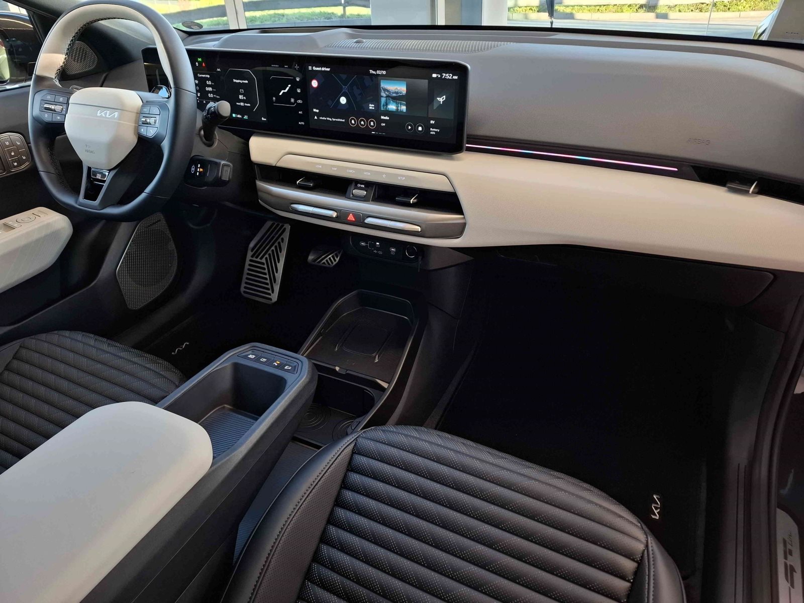 Kia EV4