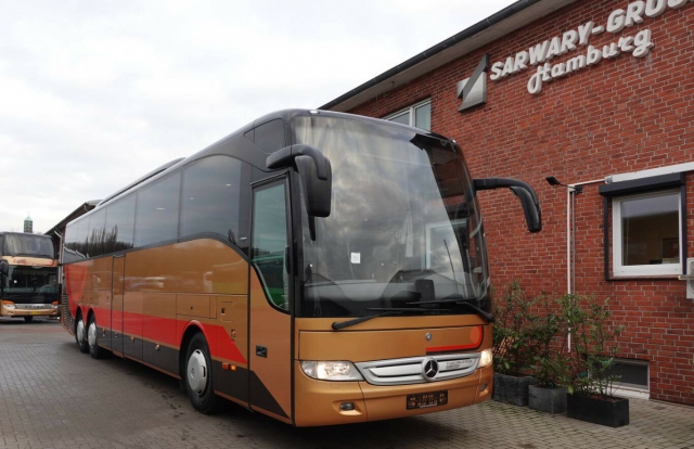 Mercedes-Benz 350 Tourismo 16 RHD-M