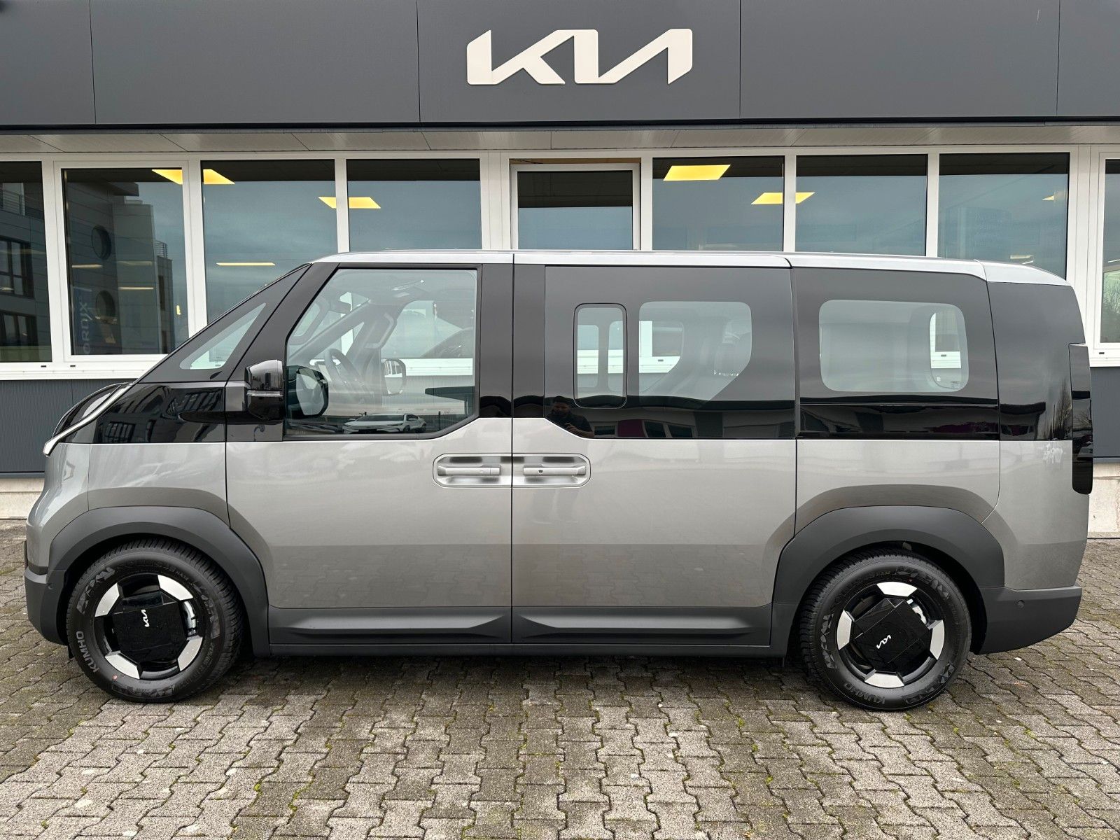 Kia PV5