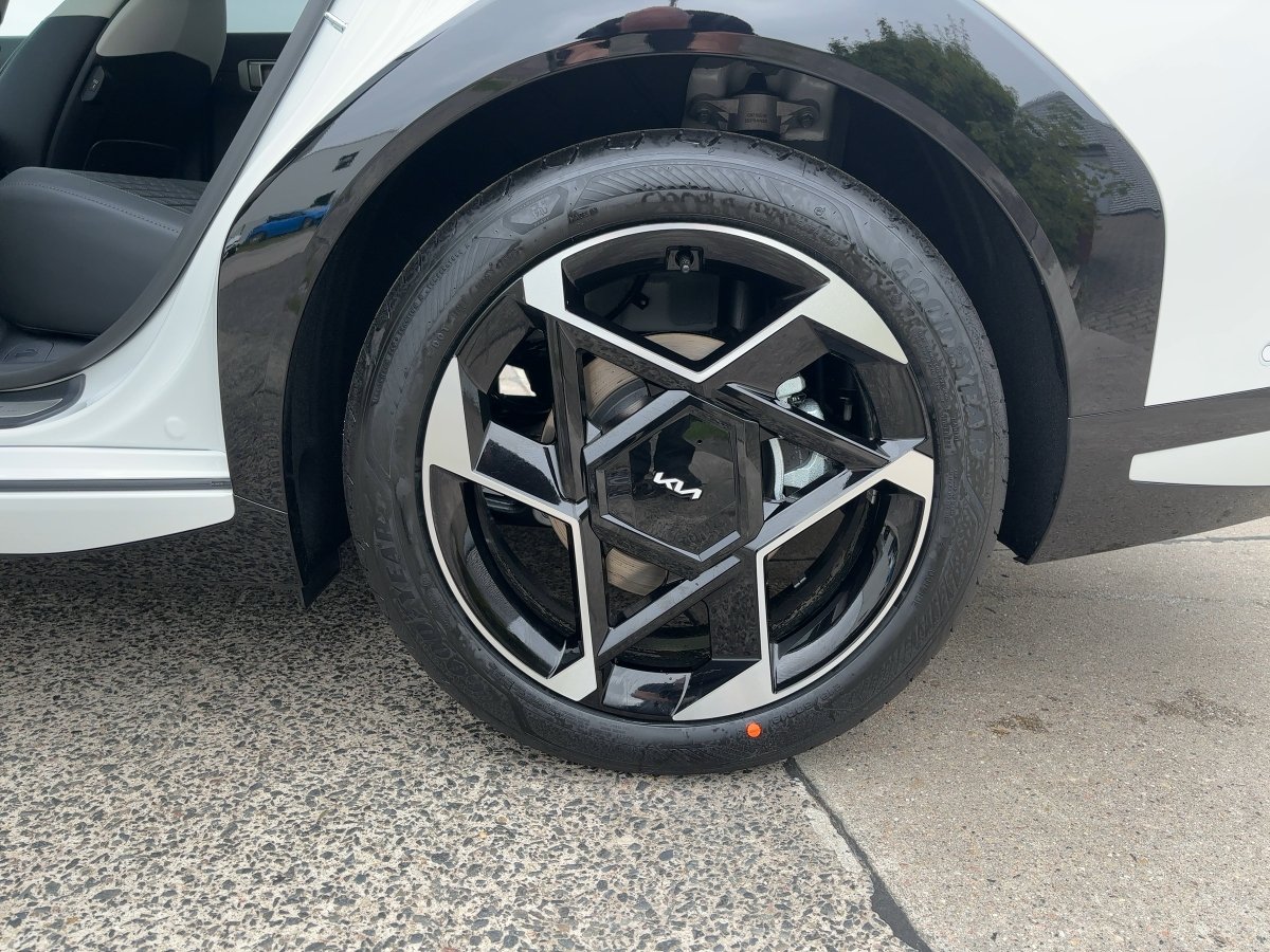 Kia EV4 Fastback – Bild 14