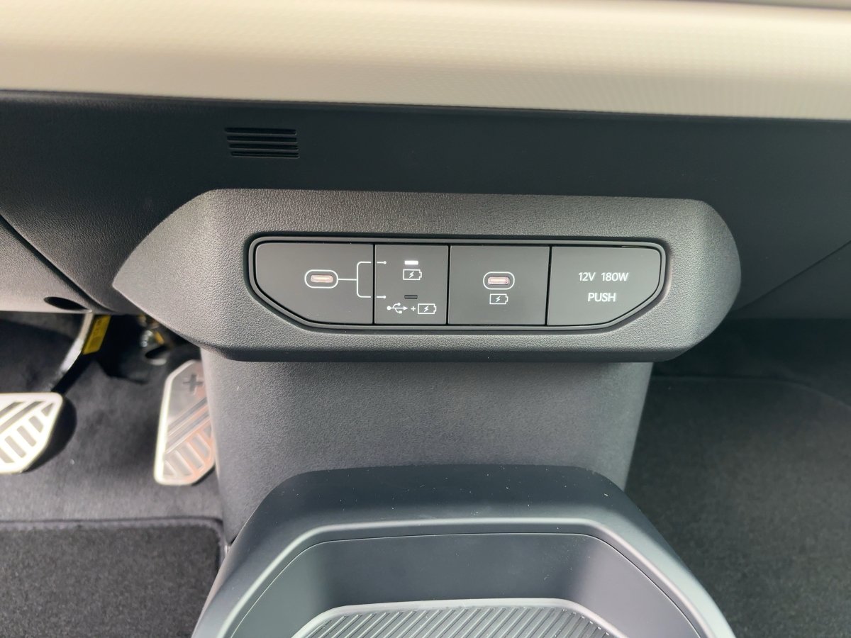Kia EV4 Fastback – Bild 16