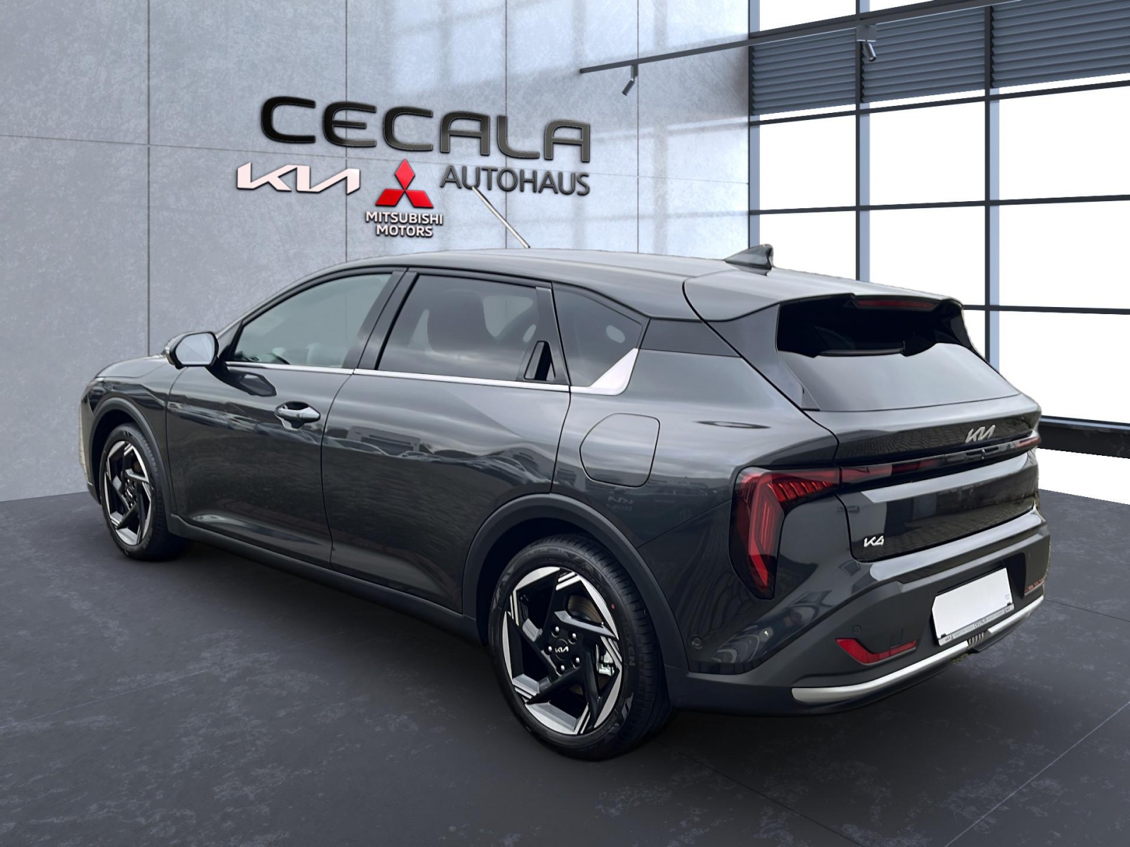 Kia K4
