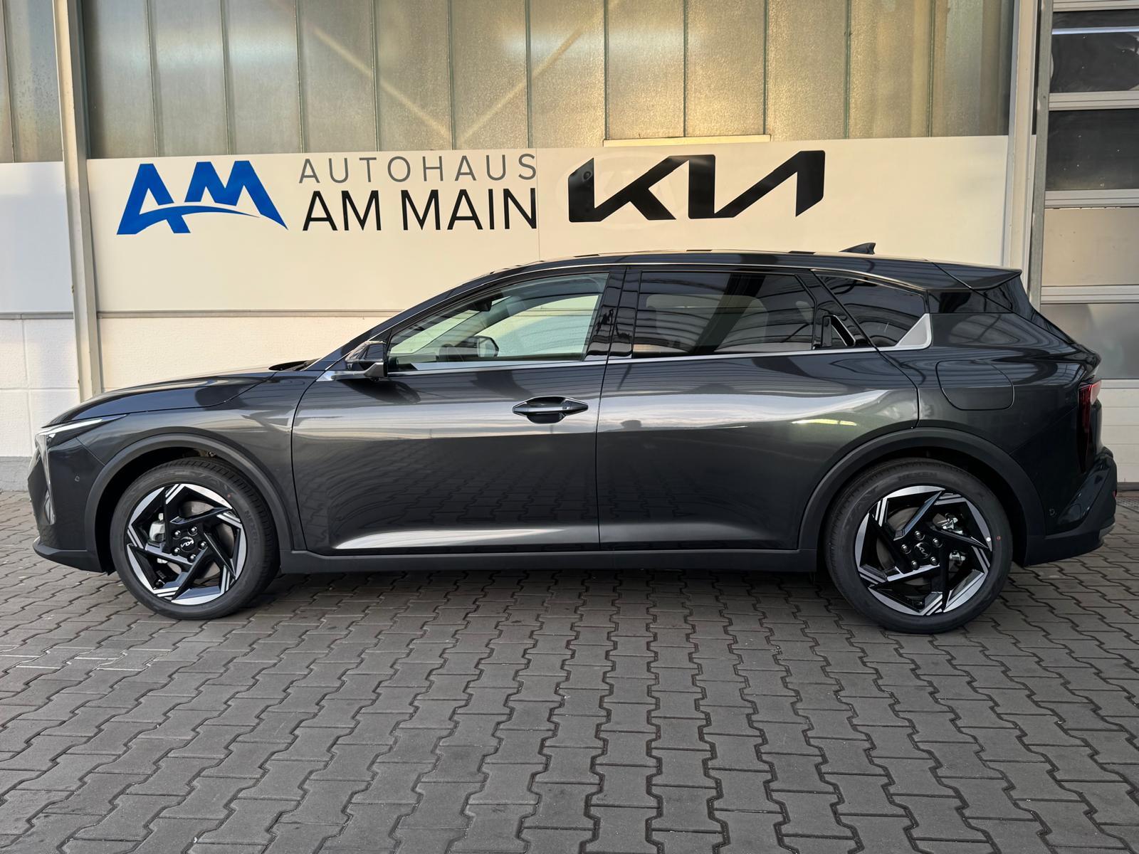 Kia K4