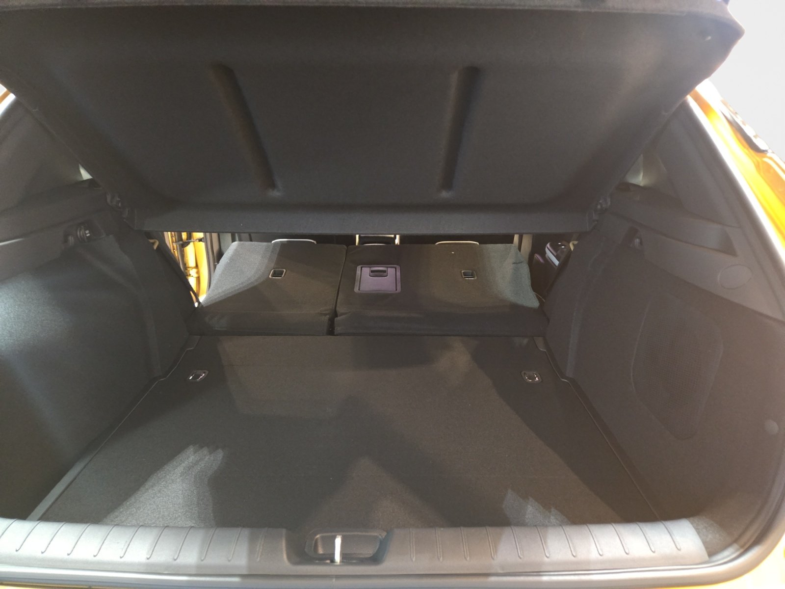 Kia K4 – Bild 12