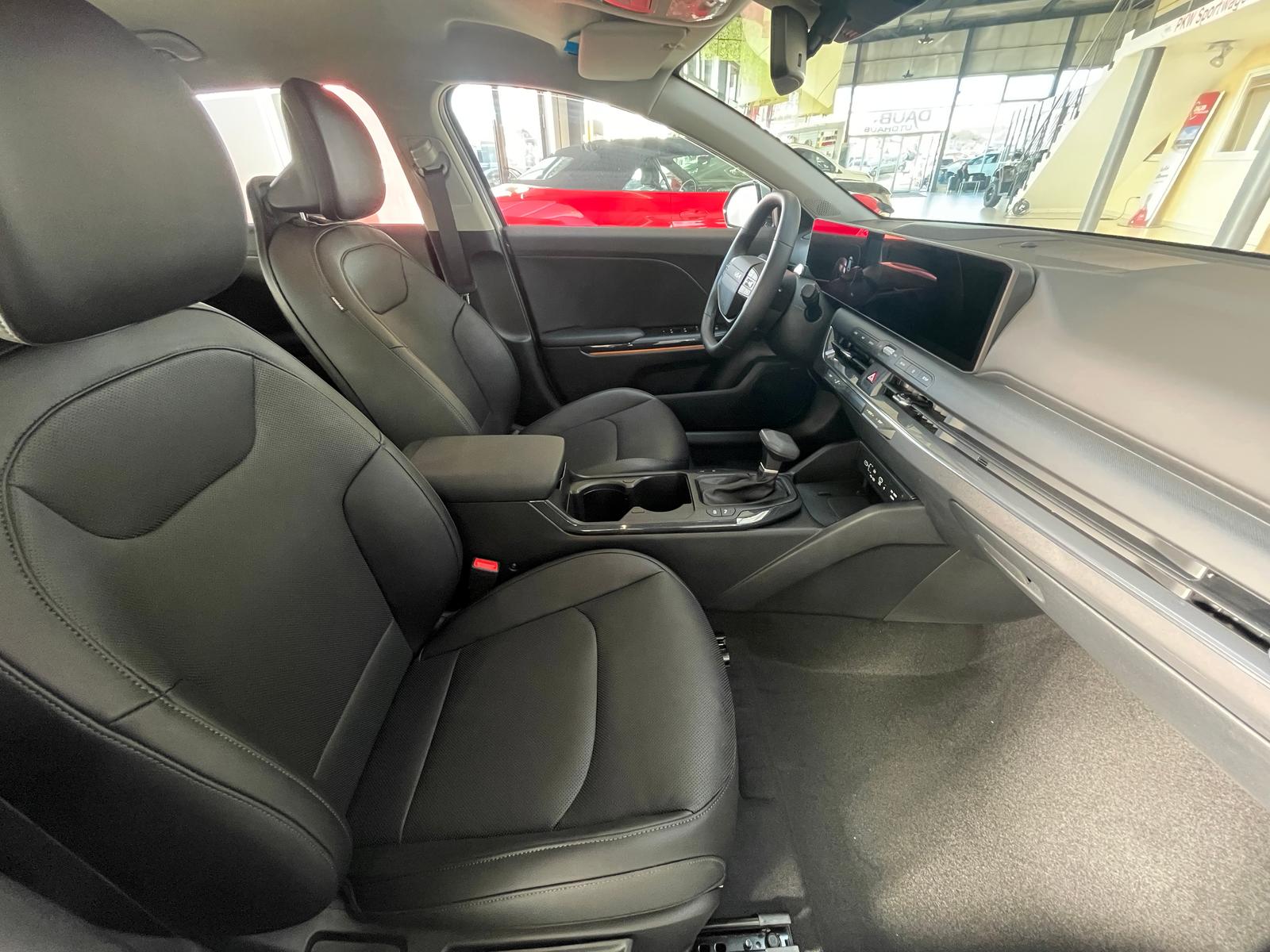 Kia K4 – Bild 14