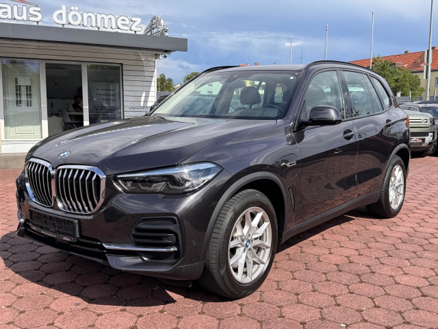 BMW X5 xDrive45e SPORT HUD GESTIK LED 360 LEDER
