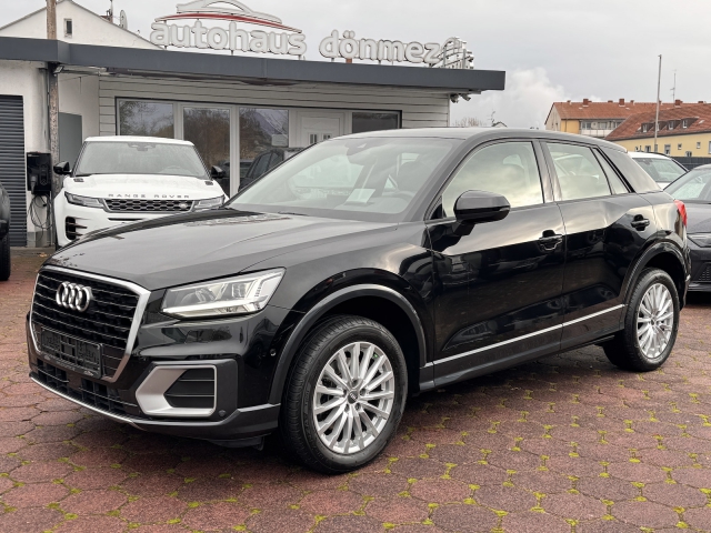 Audi Q2 2.0 AUTOMATIK design HUD LED NAVI RFKA