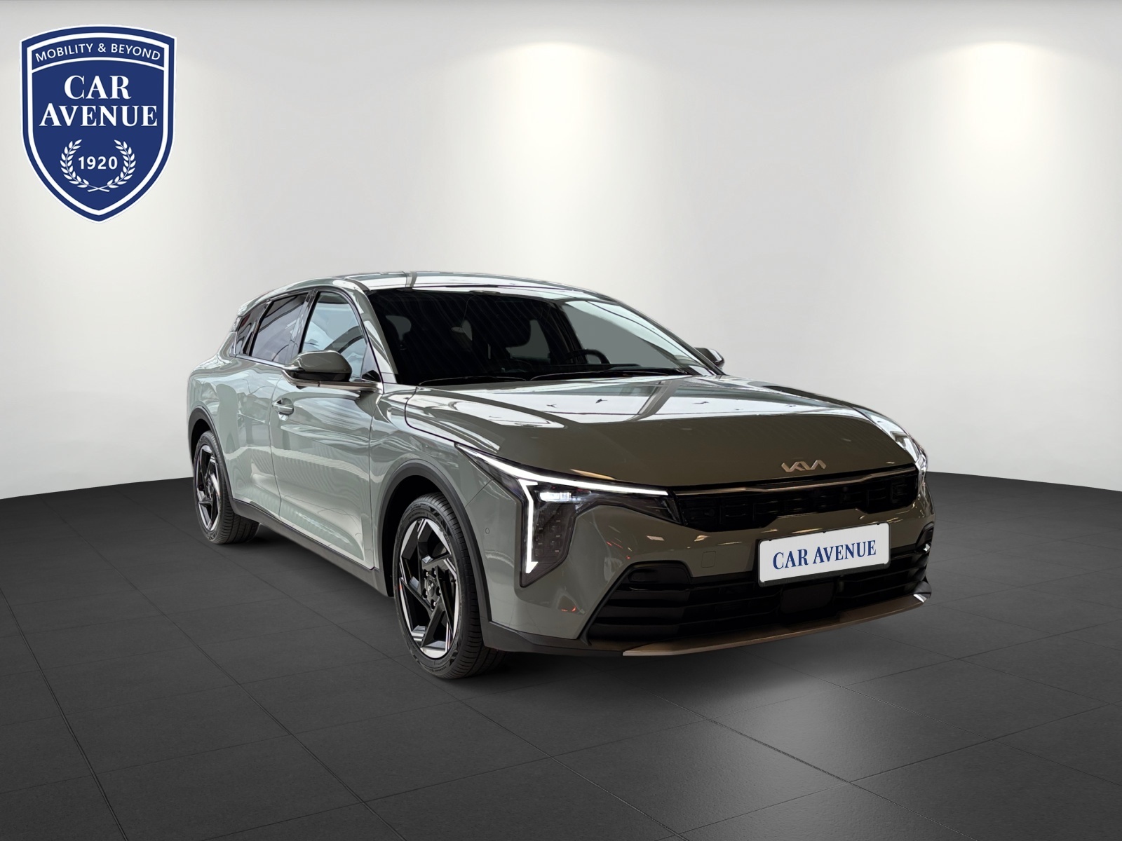 Kia K4