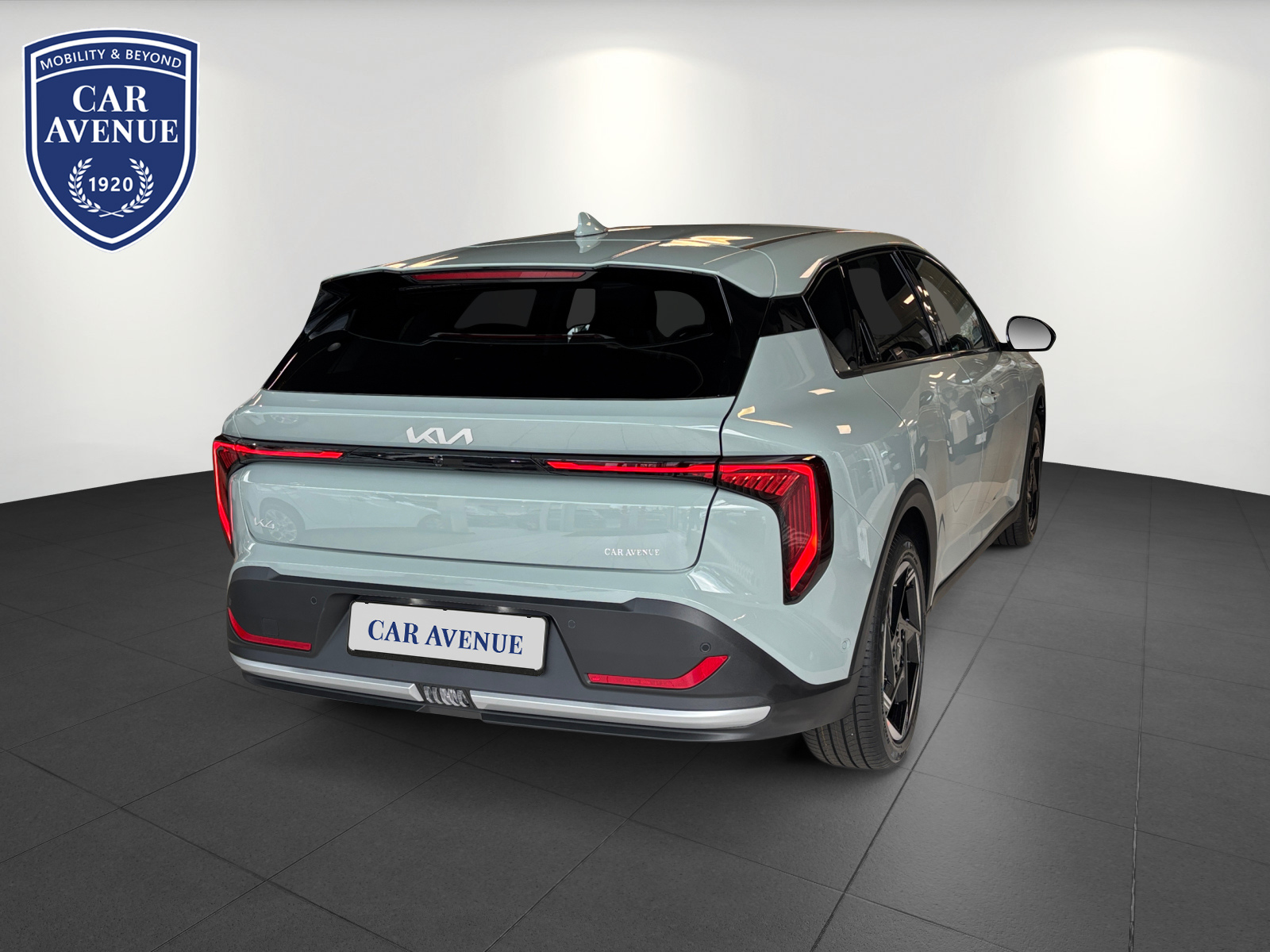 Kia K4