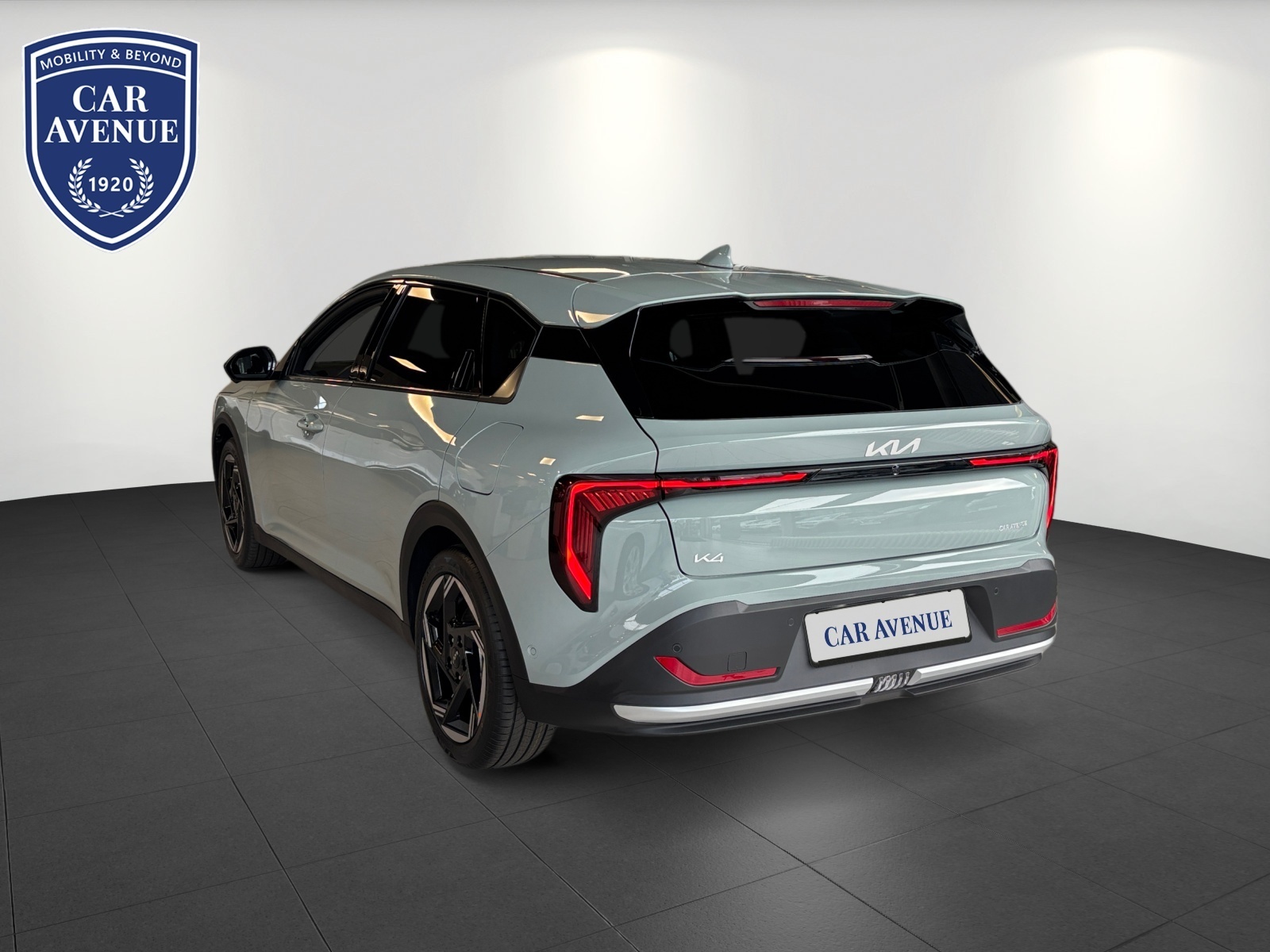 Kia K4