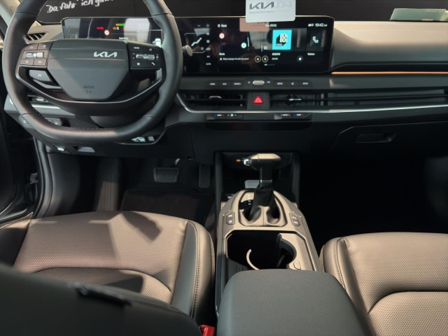 Kia K4 – Bild 12
