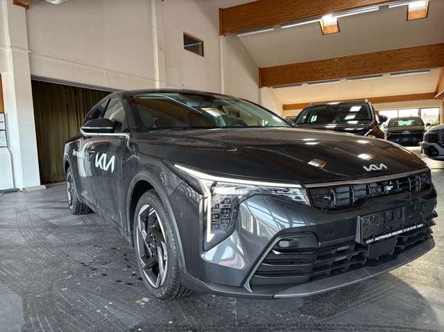 Kia K4