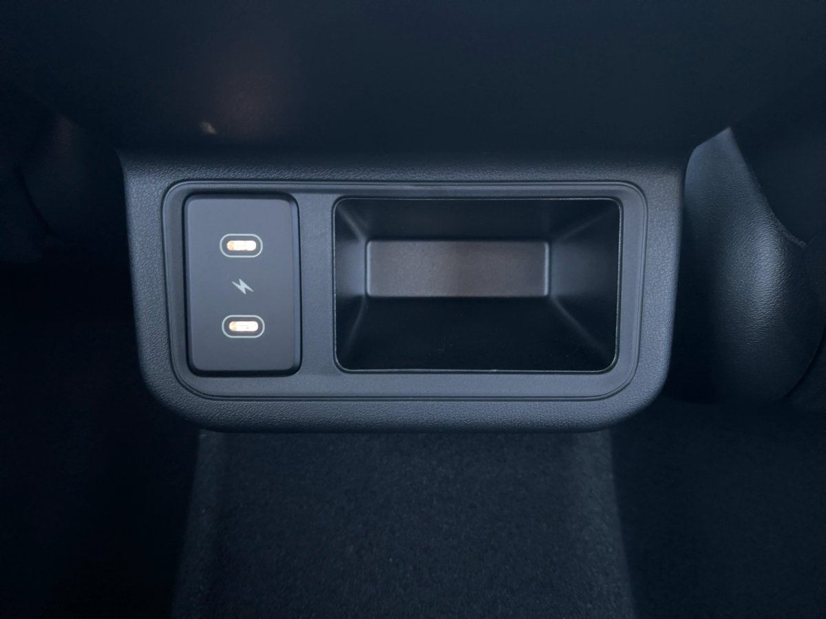 Kia K4 – Bild 17