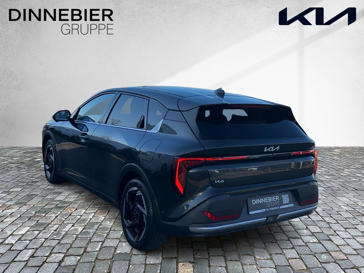 Kia K4