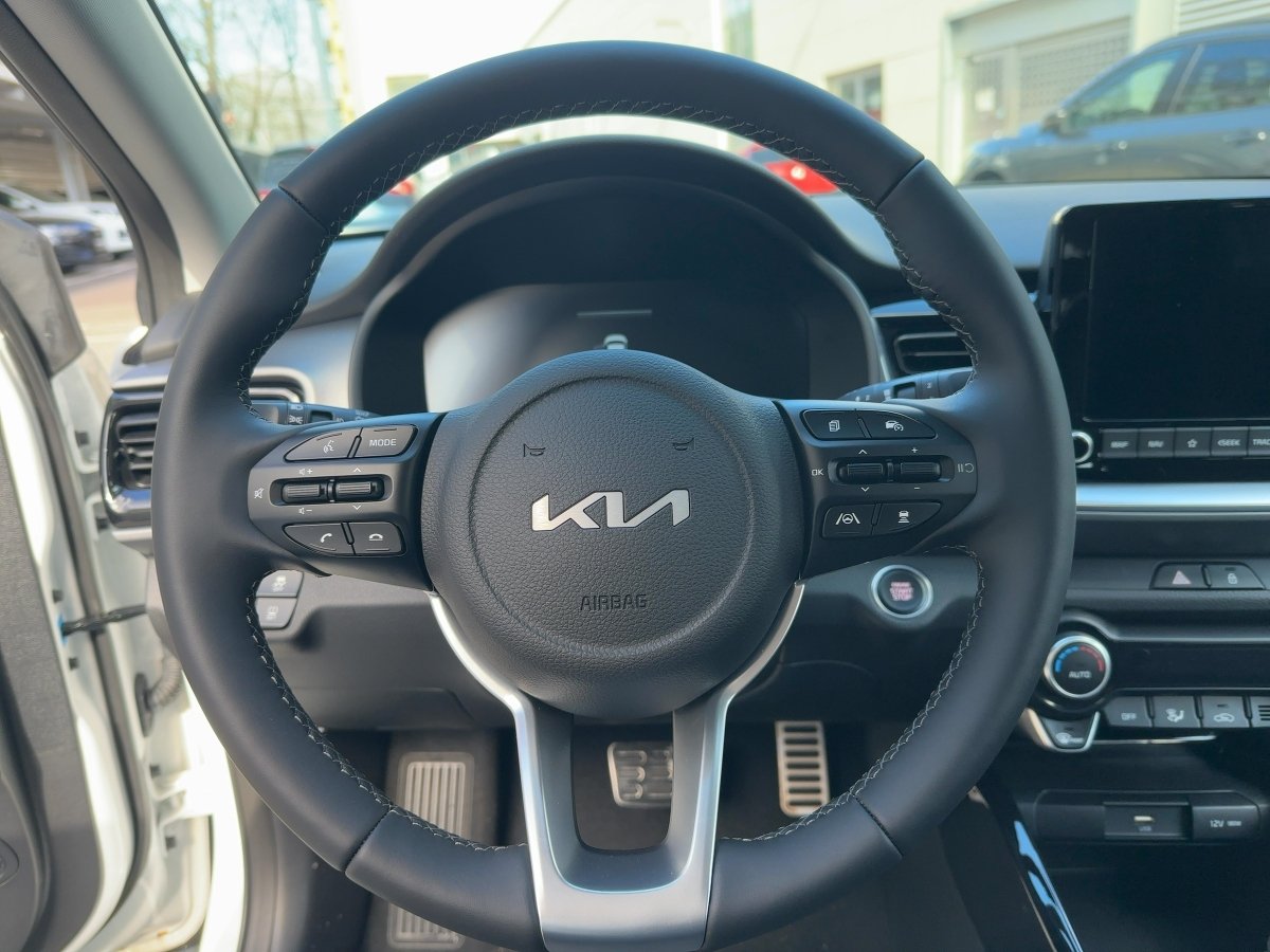 Kia Stonic – Bild 12