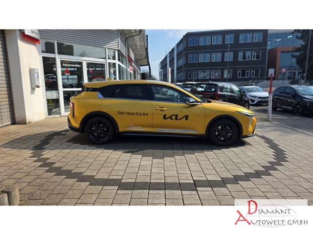 Kia K4