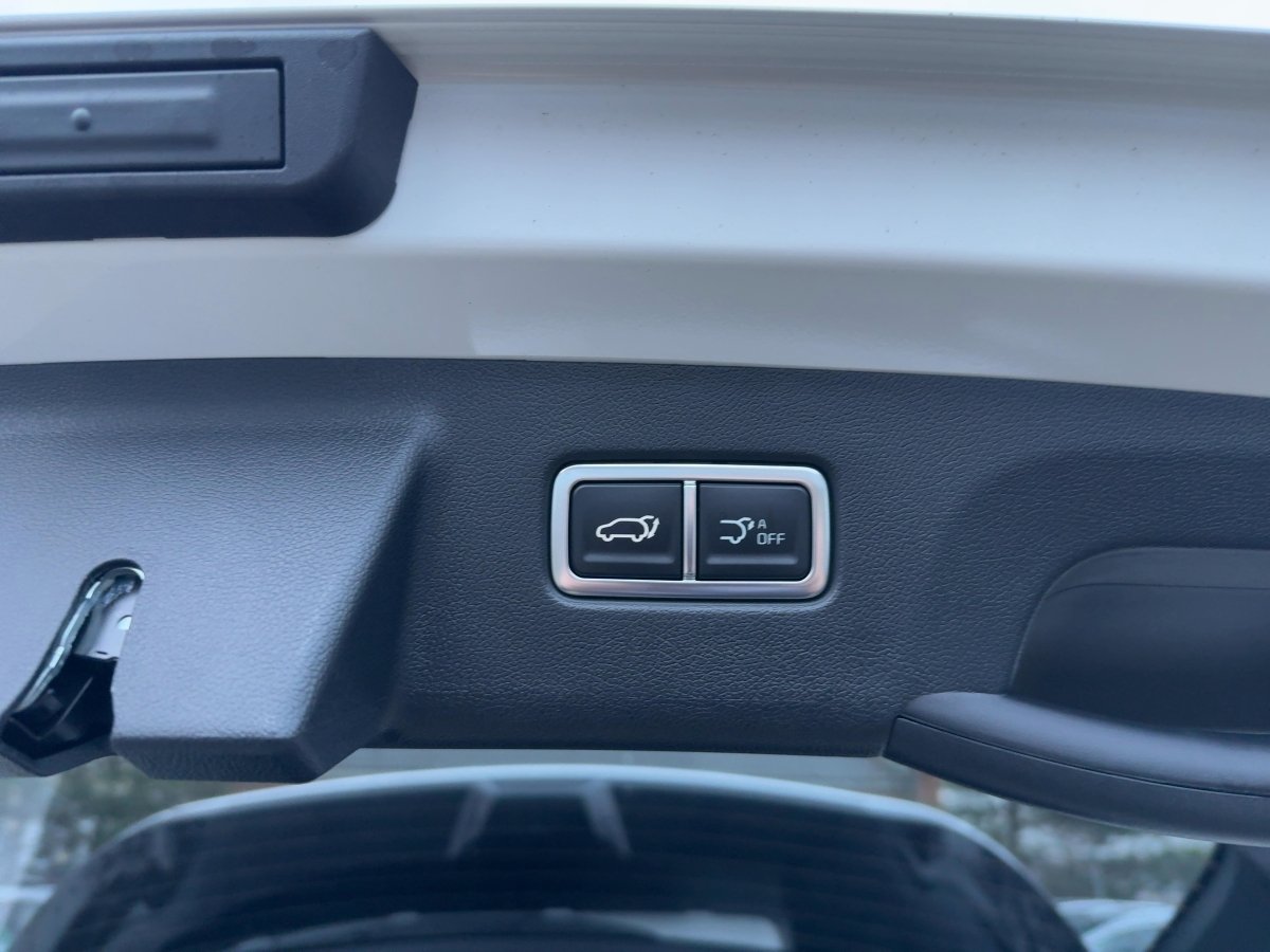 Kia Sorento – Bild 17
