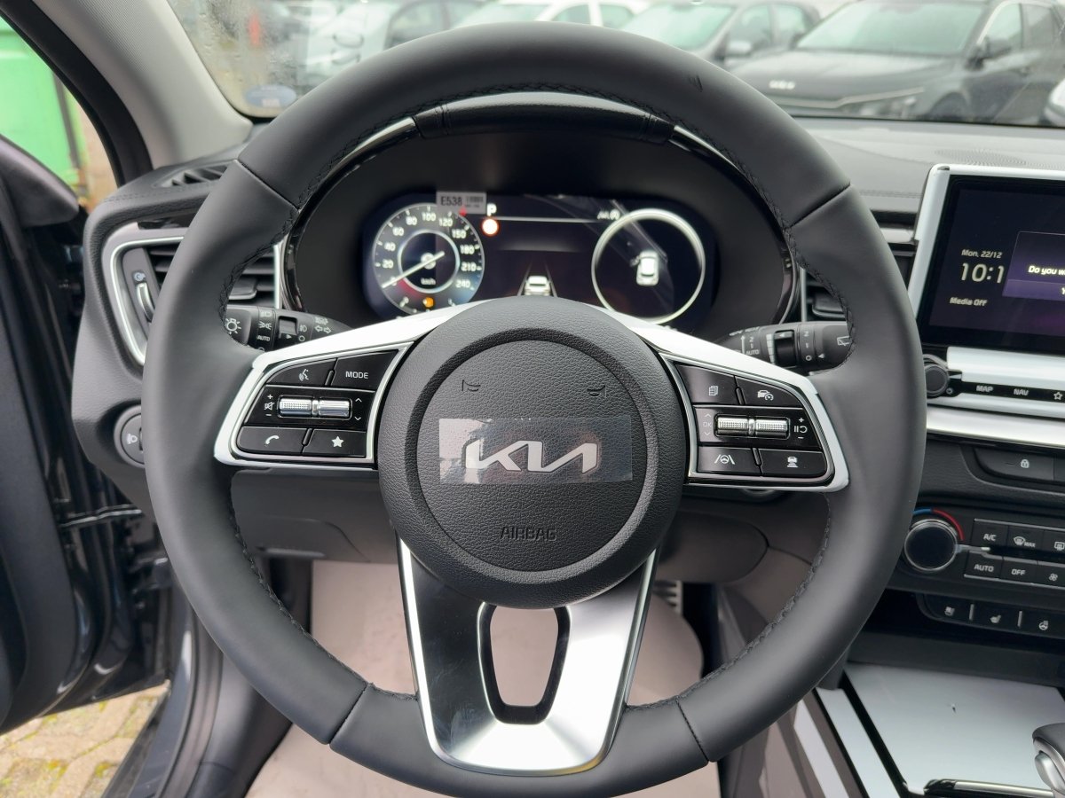 Kia XCeed – Bild 12