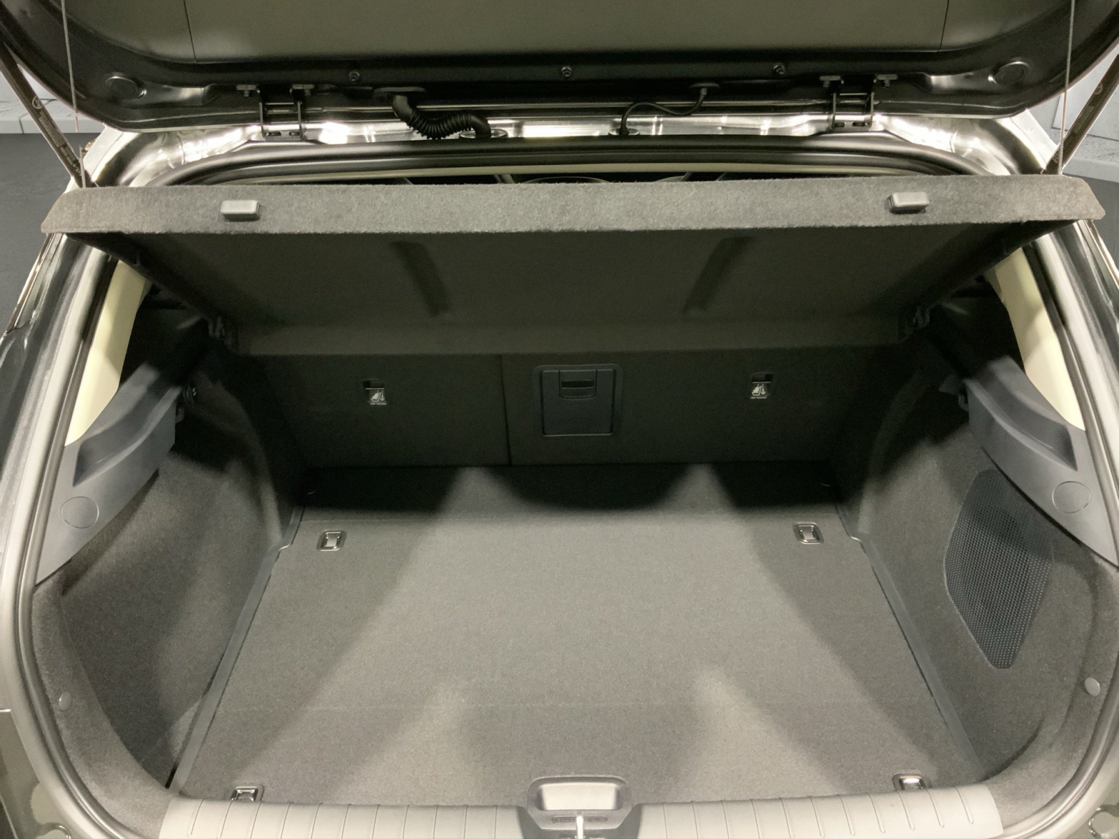 Kia K4 – Bild 15