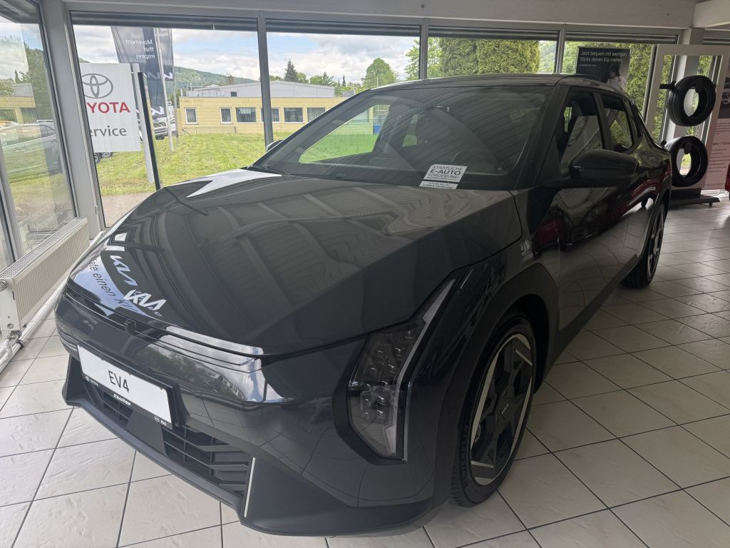 Kia EV4