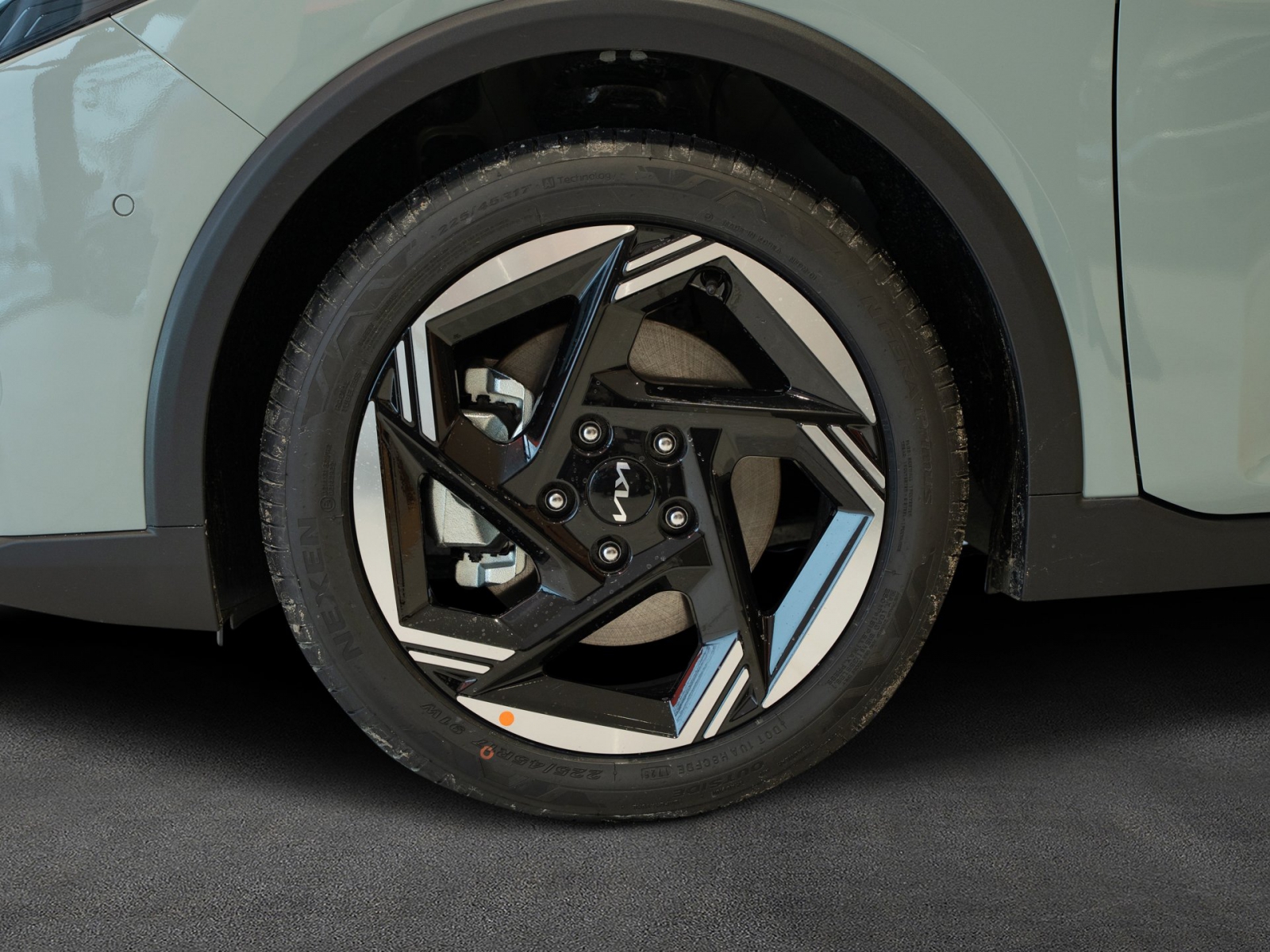 Kia K4 – Bild 3