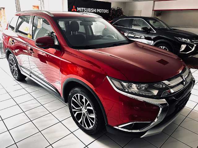 Mitsubishi Outlander Edition 100+ 2.2 DI-D 4WD Automatik