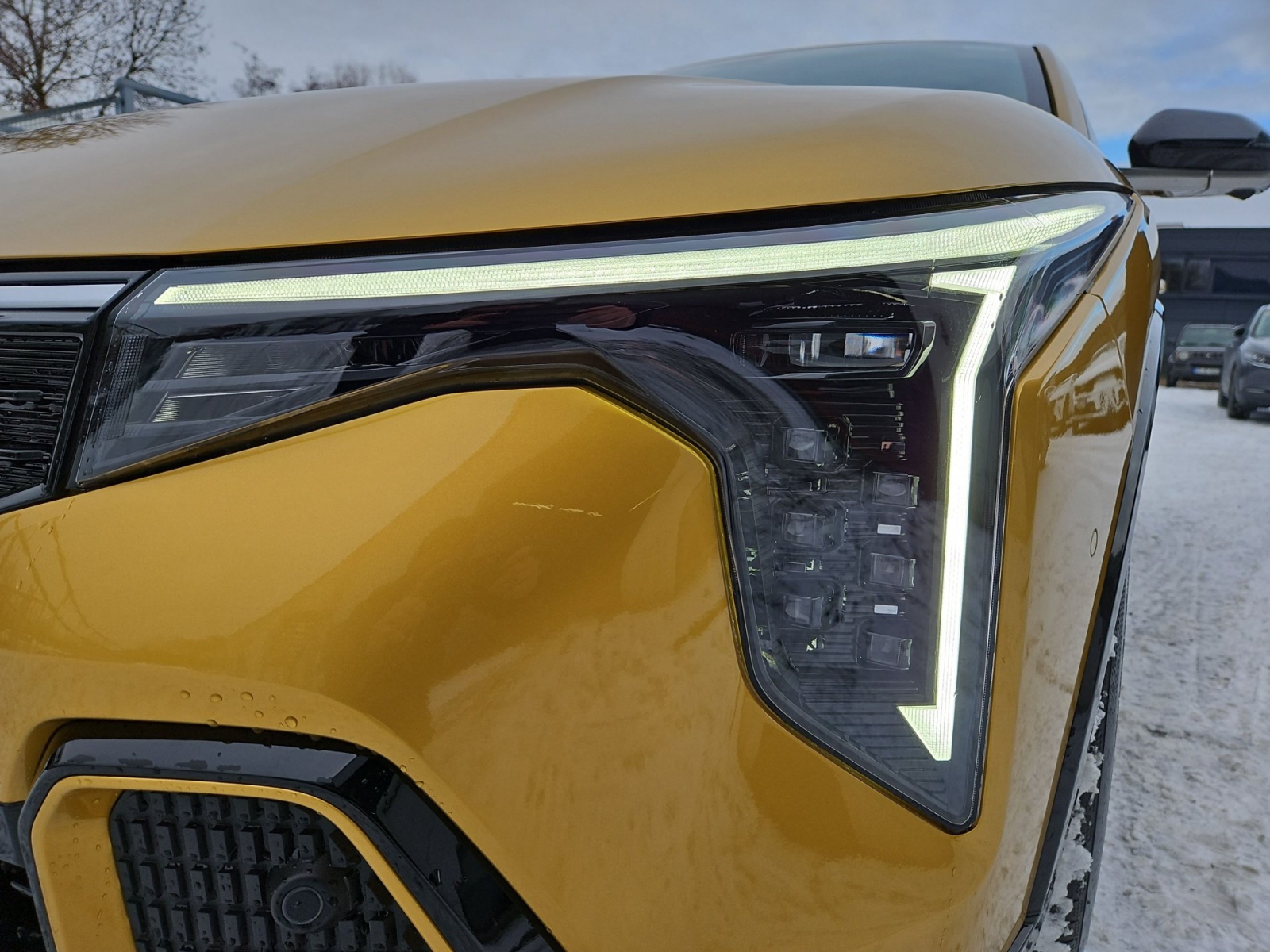 Kia K4